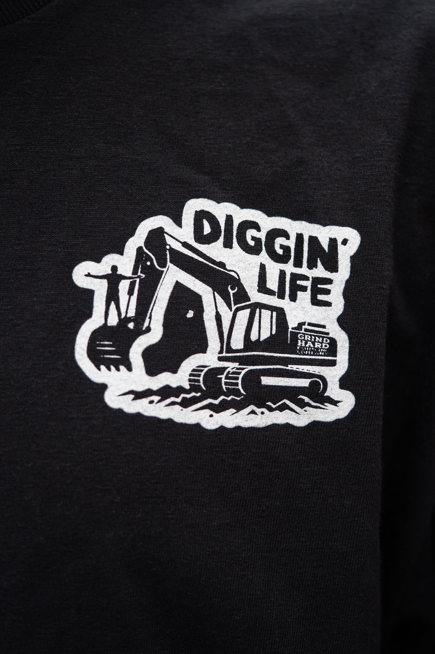 DIGGIN' LIFE TEE